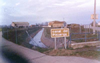 El canal hacia el cementerio